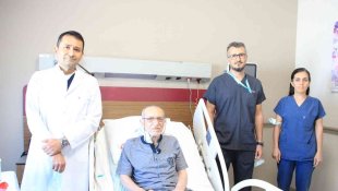 Elazığ'da, küçük bir kesiden akciğer kanseri ve göğüs kitlesi ameliyatları yapıldı