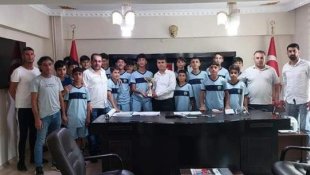 Bölge şampiyonundan Kaymakam Cankaloğlu'na ziyaret