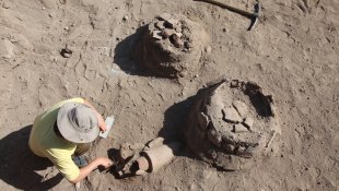 Ahlat'taki 'İç Kale'de kazı çalışmaları sürüyor