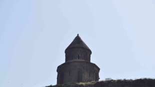 Saklı kent Ani görenleri büyülüyor