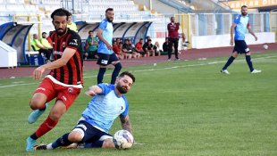 24Erzincanspor hazırlık maçında Erzurumspor FK ile 2-2 berabere kaldı