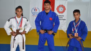 Özel harekat polisinin yetiştirdiği judocu kuzenler, Balkan Şampiyonası'nda madalya peşinde