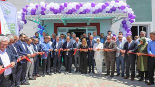 AK Partili Özhaseki Van'da tekstil fabrikasının açılışında konuştu: