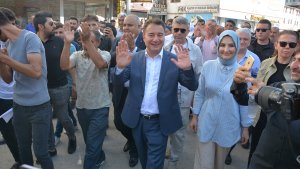 DEVA Partisi Genel Başkanı Babacan, Ağrı'da parti binasının açılışına katıldı