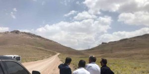 Saray'da yol yapım çalışması