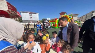 Muradiye Belediyesinden çocuk şenlikleri