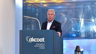 Akkök Holding, Sakarya'da "AR-GE Zirvesi" düzenledi