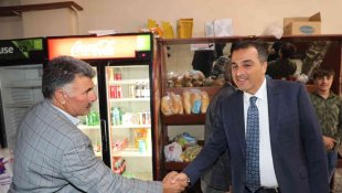 Vali Öksüz Digor'da vatandaşlarla buluştu