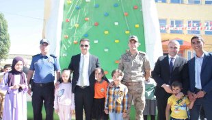 Varto'da ilk kez çocuk festivali düzenlendi