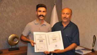 Karslı gazeteciler drone ehliyeti ve sertifikalarını aldı