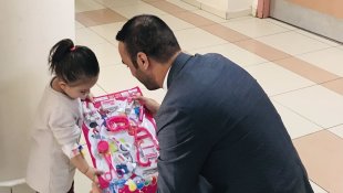 Çocuklara oyuncaklı sürpriz