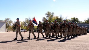 Elazığ'da komandolar dualarla Suriye'ye uğurlandı