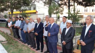 Kanlı Noel'de şehit edilen İlhan ailesi dualarla anıldı