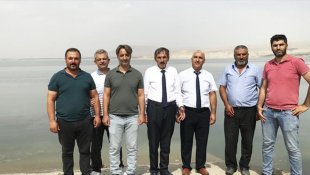 Malatya'da 13 su kaynağına 2,5 milyon yavru sazan bırakıldı