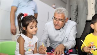 Minik kalplerle buluştu