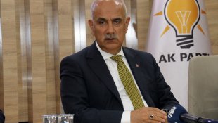 Tarım ve Orman Bakanı Kirişci, Ağrı'da sektör temsilcileriyle görüştü: