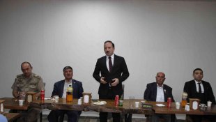 Malazgirt'te şehit aileleri ve gaziler onuruna yemek