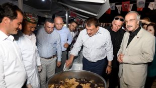 'Yöresel yemek ve ürünler sergilendi