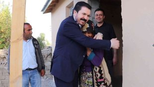 Başkan Sayan hayırseverlere seslendi: "Ağrı'da bir eviniz olsun"