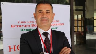Erzurum'da doktorlar karaciğer kanseri ve tedavideki gelişmeleri değerlendirdi
