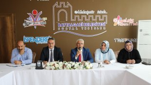 Güder, AK Parti Battalgazi Kadın Kolları Mahalle Başkanlarıyla buluştu