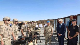 Vali Türker Öksüz, poligonda incelemelerde bulundu