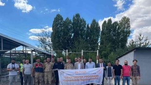 Aşkale'de kamu çalışanlarına yönelik dron eğitimi