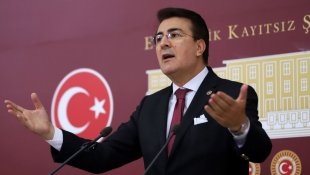 Aydemir: 'Yaşasın Türkiye. Yaşasın Azerbaycan'