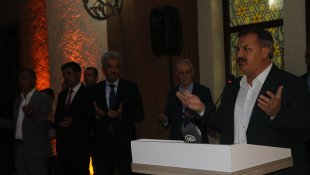 Erzincan'dan Pakistan'daki sel bölgesine 4 yardım tırı gönderildi