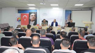 Tatvan'da "Van Gölü Doğal Sit Alanı" konulu toplantı