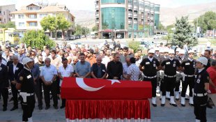 Yunus polisi Erzincan'da son yolculuğuna uğurlandı
