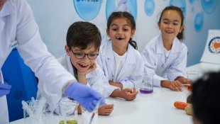 IMCD, TEGV ile birlikte Türkiye'ye bilim tohumu ekecek