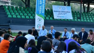 Çınar, gençlerle buluştu