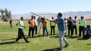 Hakkari'nin beyzbolu 'holane'nin tanıtım etkinliği düzenlendi