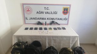 Ağrı'da 4 göçmen kaçakçısı tutuklandı