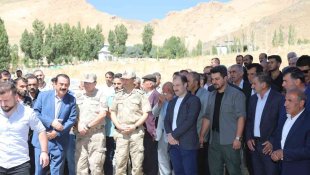 Korucubaşı Tunçdemir Başkale'de toprağa verildi