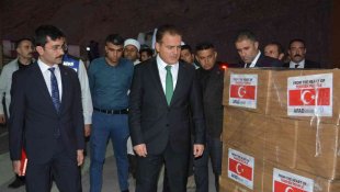 Hakkari'den Pakistan'a yardım tırı