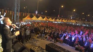 İspir'de Mustafa Yıldızdoğan rüzgarı