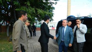 Vali Öner Posof'ta köyleri gezdi muhtarlarla bir araya geldi