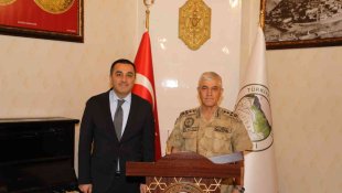 Jandarma Genel Komutanı Kars'ta ziyaretlerde bulundu