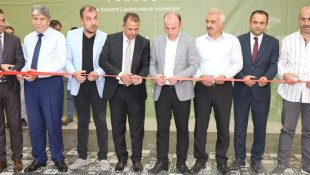 'Çiftçi Varsa Hayat Var' temalı sergi, fotoğrafseverlerle buluştu