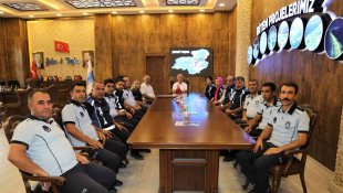 Zabıtadan Başkan Akman'a ziyaret