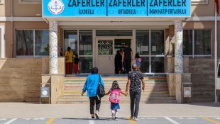 Van ve Bitlis'teki okullarda uyum eğitimi başladı