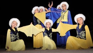 Van'daki Kırgız Türkleri ülkelerinin 31. bağımsızlık yıl dönümünü kutladı