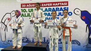Vanlı judocular Sakarya'dan 2 birincilikle döndü