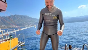 Milli serbest dalışçı Rüstem Derin'den üst üste 2 şampiyonluk ve Türkiye rekoru