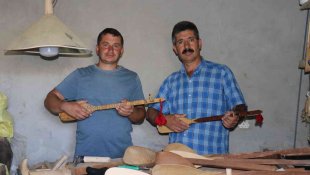 Binlerce yıllık bağlama türü 'cura' unutulmaya yüz tuttu