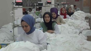 Muş'ta devlet destekli tekstil fabrikası 30 ülkeye ihracat yapıyor