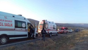 Malatya'daki iki kazada 6 kişi yaralandı