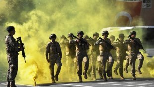 Bitlis'te 29 Ekim coşkusu